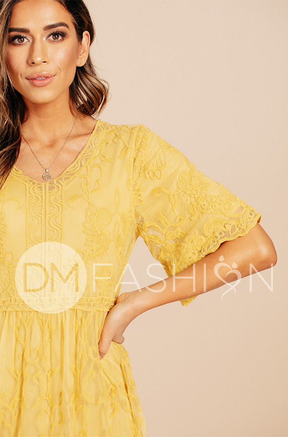 Aspen Sunset Gold Lace Dress - DM Exclusive - Maternity Friendly - FINAL SALE
