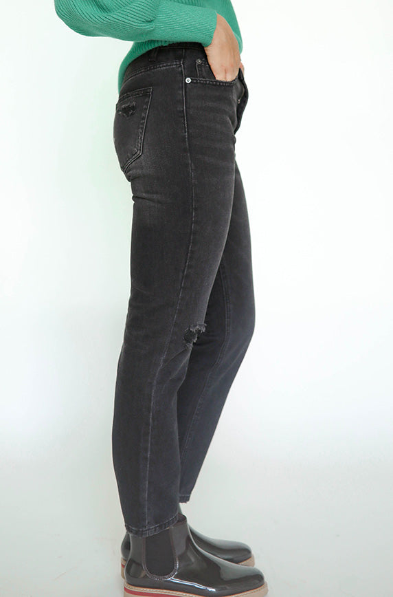 Front Row Black Boyfriend Jeans - FINAL SALE
