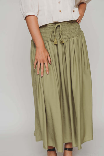 Elle Matcha Midi Skirt