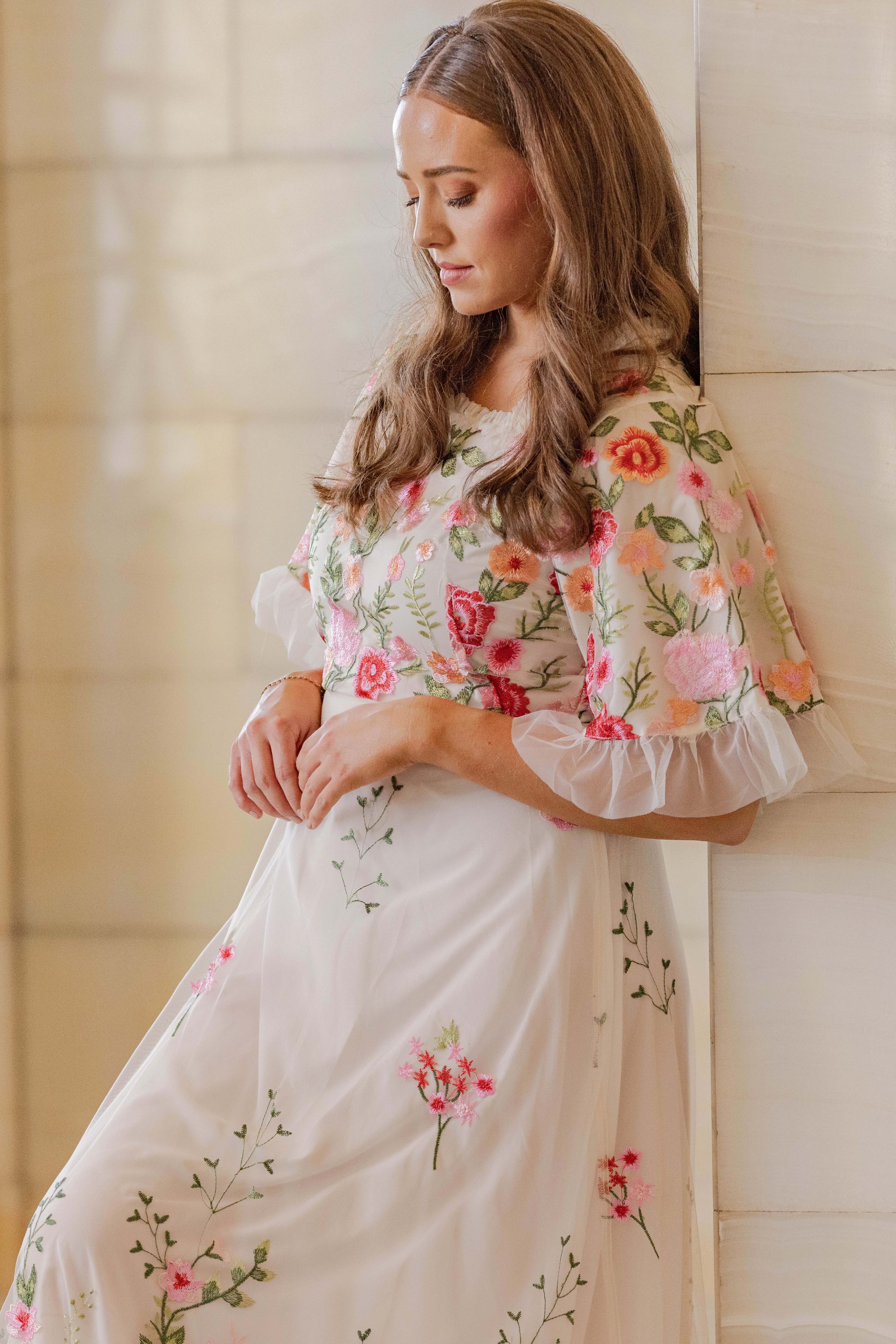 Odette Ivory Garden Floral Gown - DM Exclusive