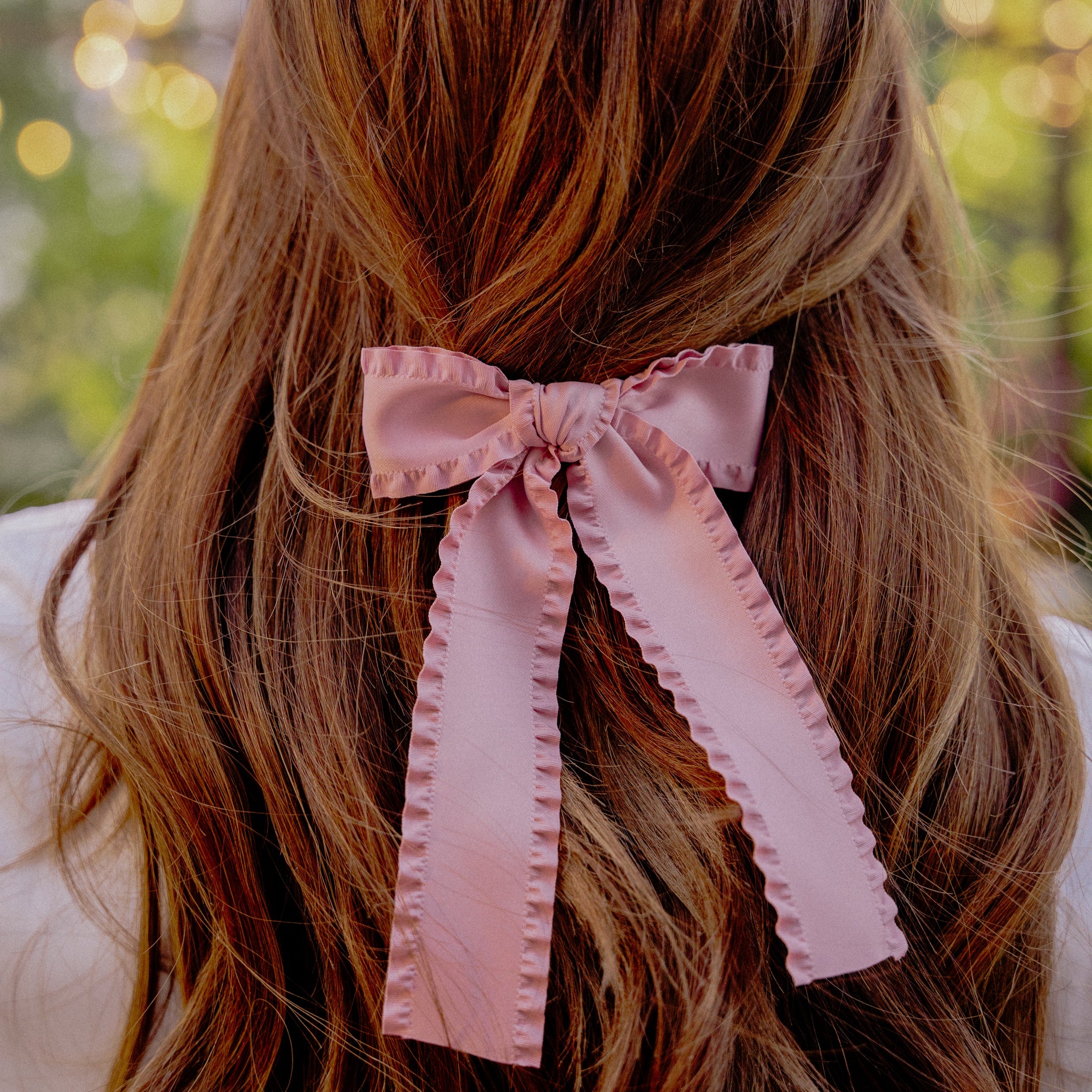 Mauve Bow w/ Ruffle Edge