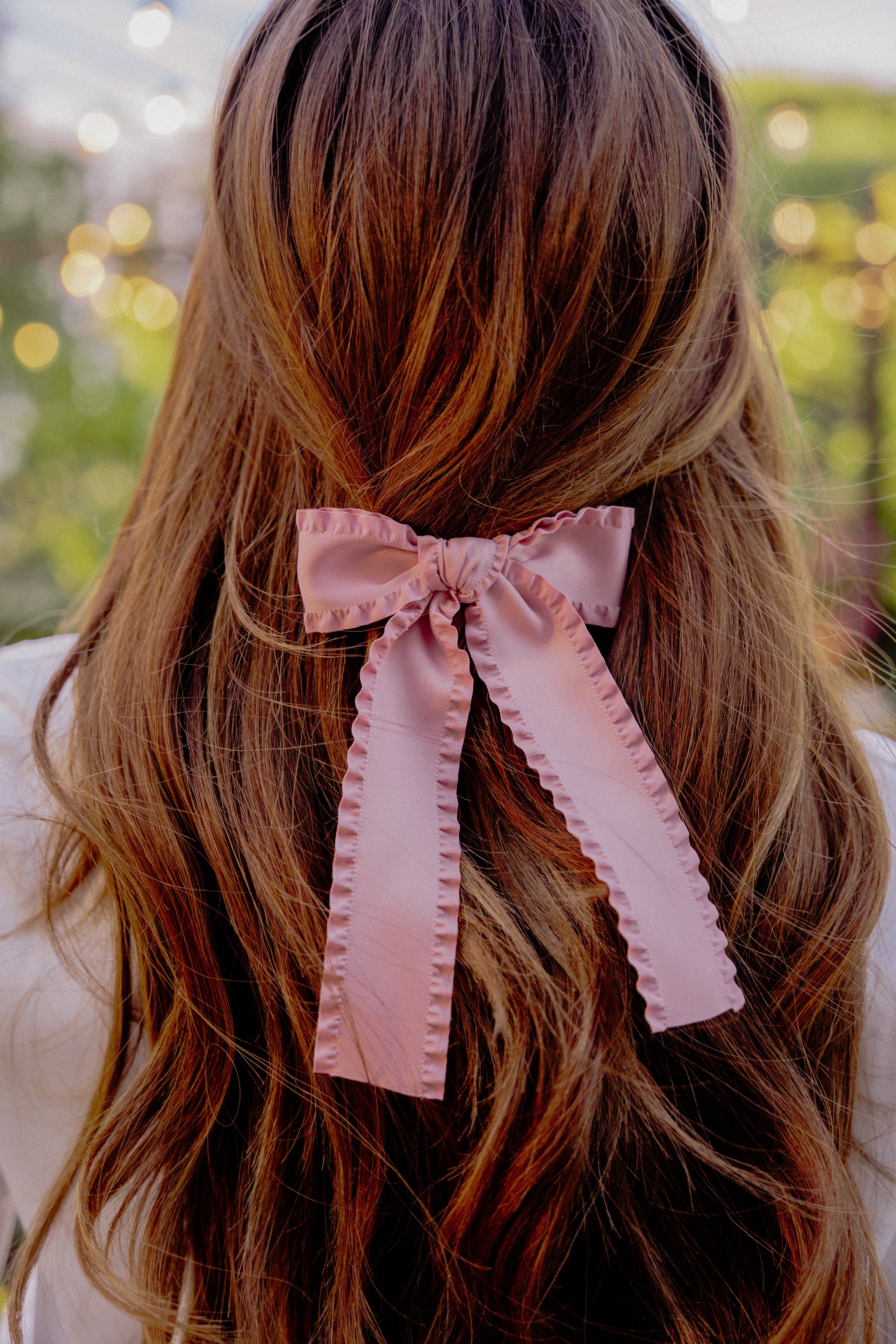 Mauve Bow w/ Ruffle Edge