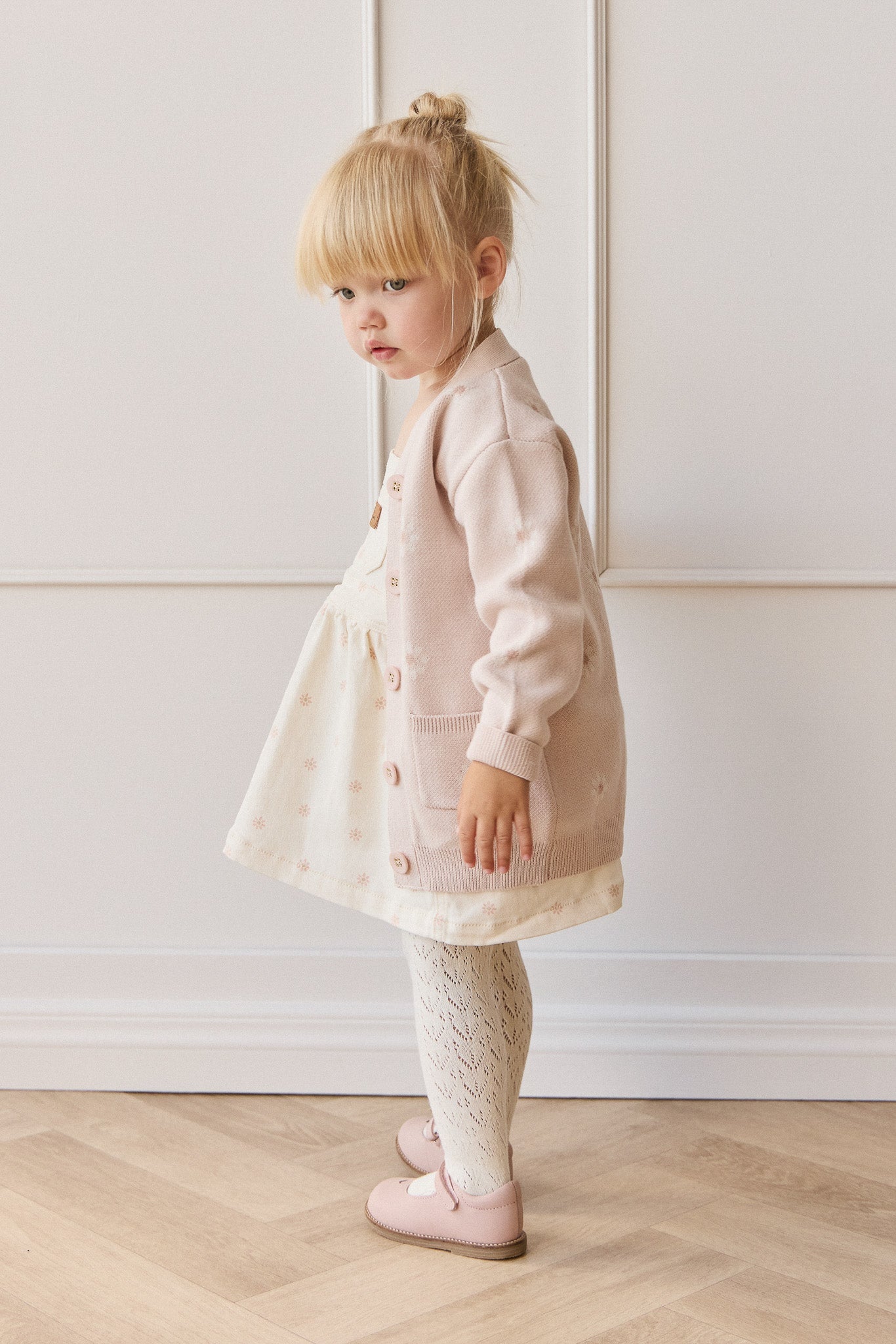 Scallop Weave Tight - Parchment