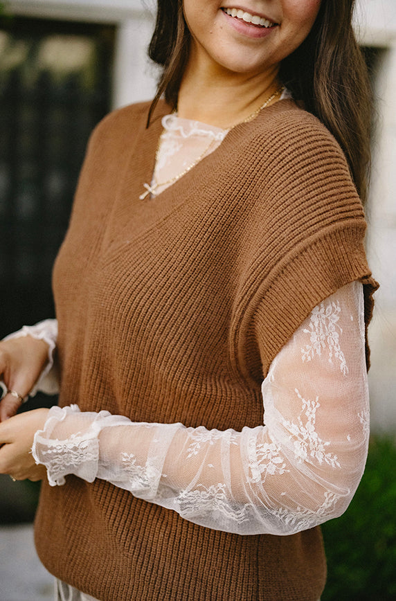 Lacey Ivory Floral Top - FINAL FEW