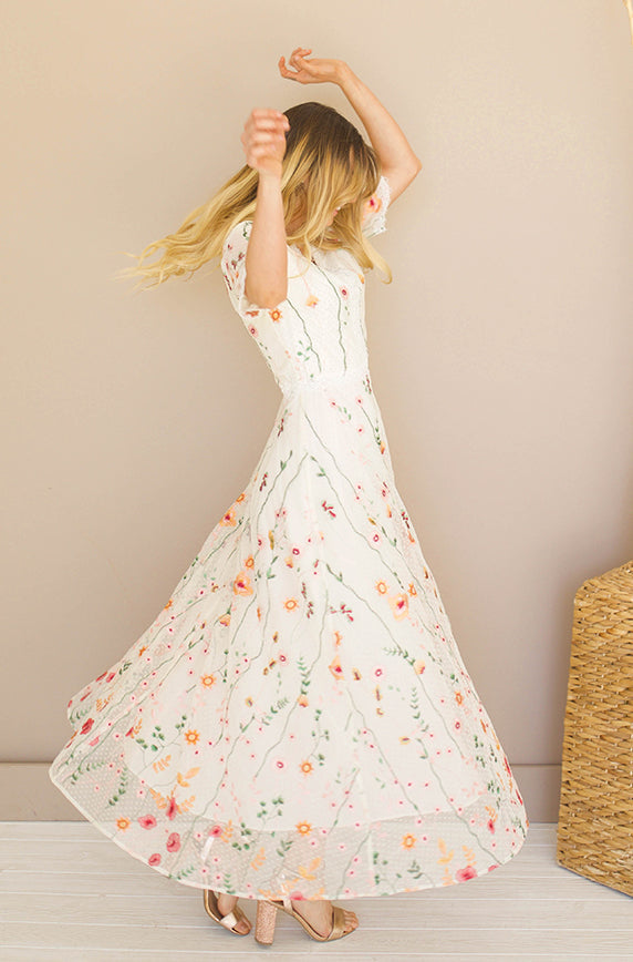 Diana Embroidered Ivory Floral Dress - DM Exclusive